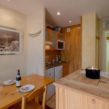 Appartement Charming Studio Near The Slopes With Parking